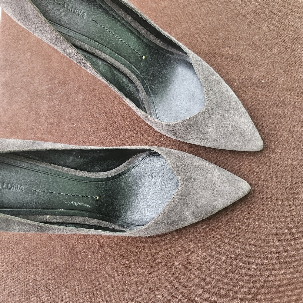 Stella Luna Suede Grey Heels - Picture 11 of 12
